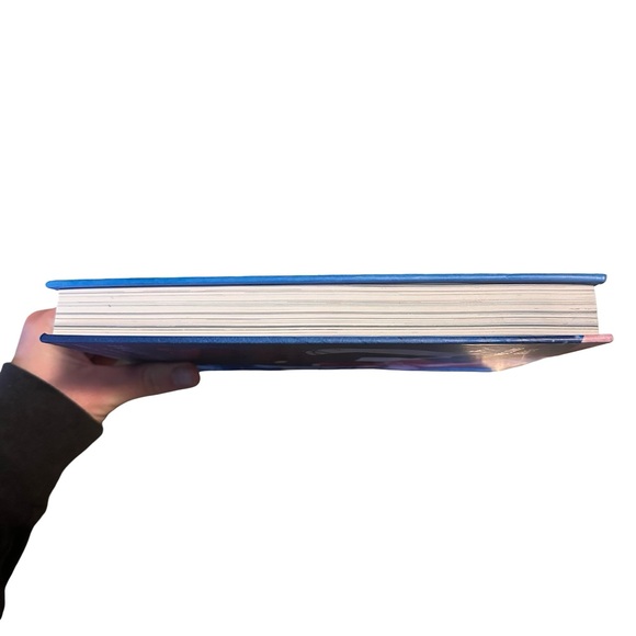 Lore Olympus Volume Seven NEW Hardcover by Rachel Smythe - Picture 7 of 8